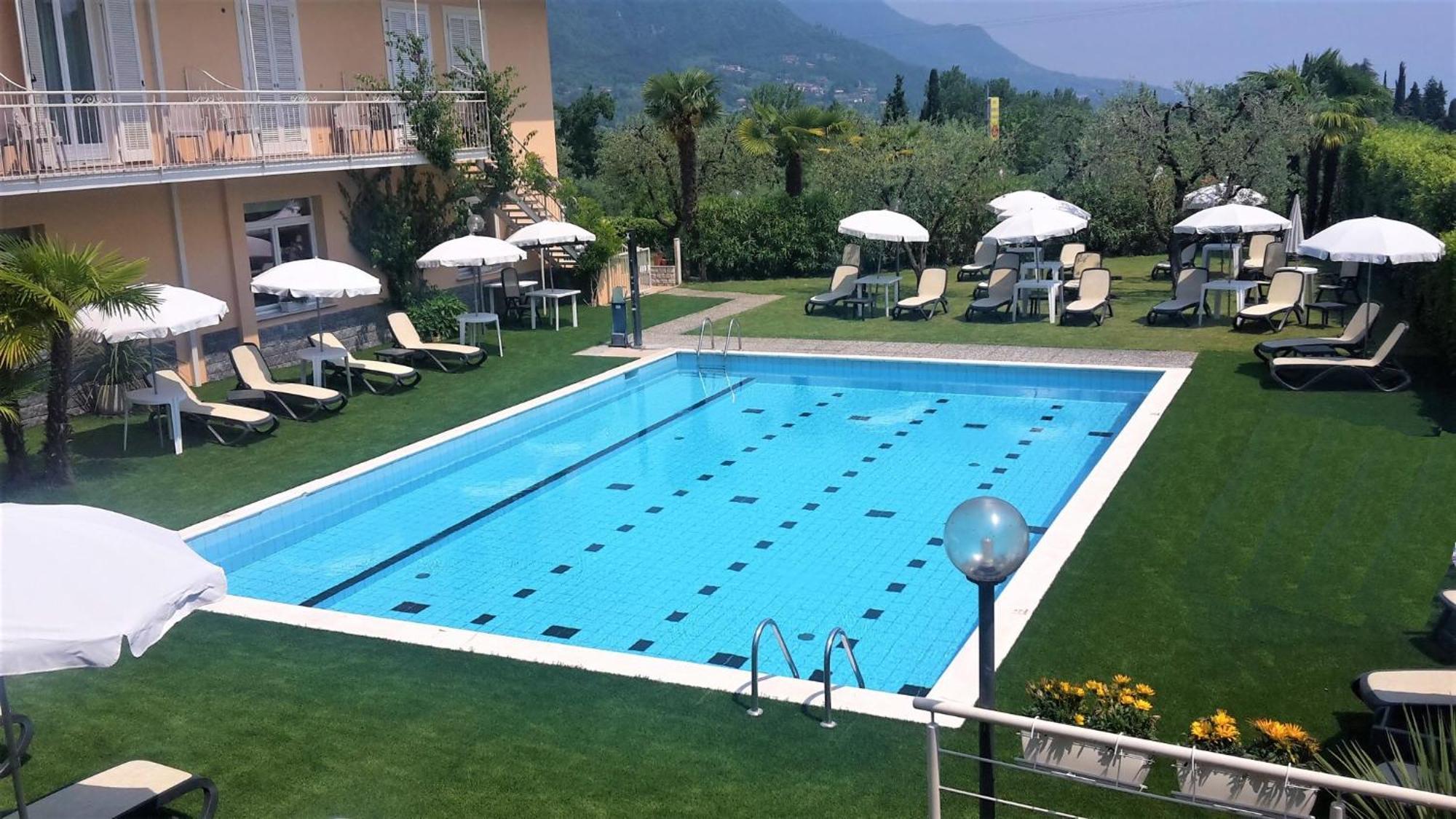 Hotel Panoramica Salò Zewnętrze zdjęcie
