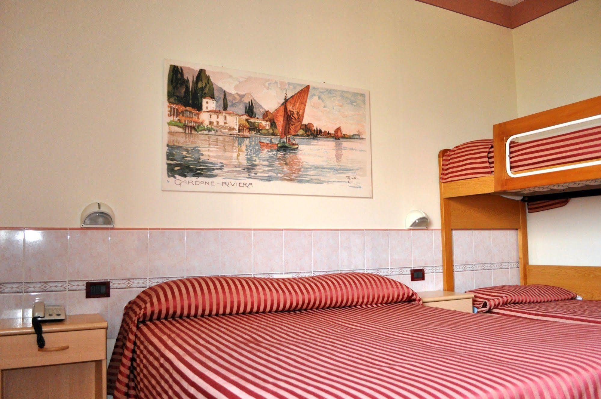 Hotel Panoramica Salò Zewnętrze zdjęcie